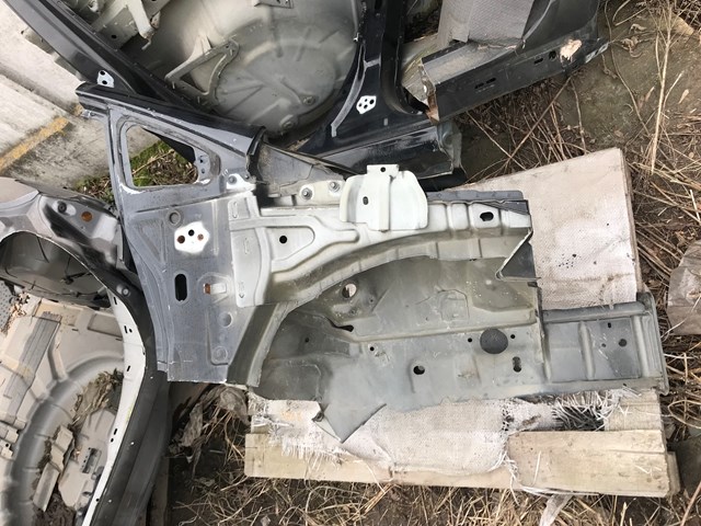 Купити D2BZ16054A Ford 