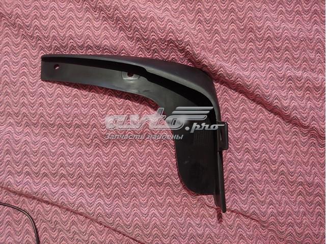 Купити 999J25U004 Nissan/Infiniti Бризковики задніх арок