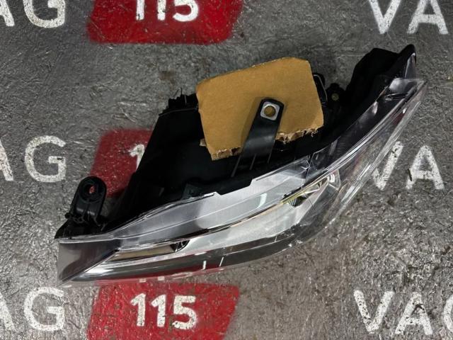 Фара дальнього світла в зборі VALEO 44825