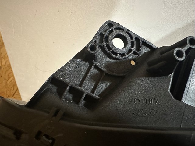 Купити KT4B13W030CH Ford Фара ліва передня