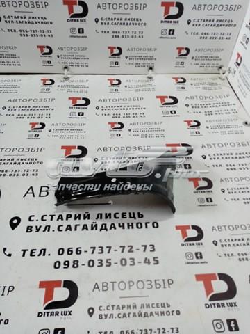Кронштейн кріплення крила переднього лівого, передній PVG12083AL Signeda