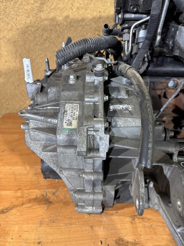 Купити 2500A677 Mitsubishi 