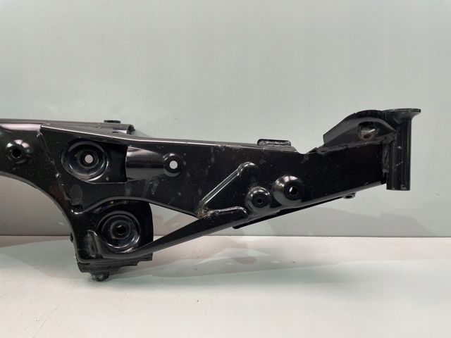 Балка задньої підвіски поперечна BMW 6851560 ціна, від 38.01 USD