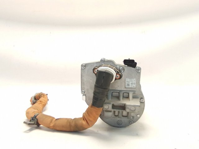 Компресор кондиціонера 926008231R Renault (RVI)