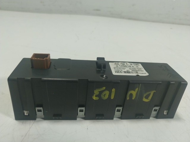 Дисплей багатофункціональний Peugeot/Citroen 9812067880 ціна, від 49.94 USD
