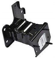 622101466R Renault (RVI) Кронштейн бампера переднього, правий