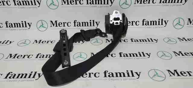 Пасок безпеки передній правий A9068600485 Mercedes