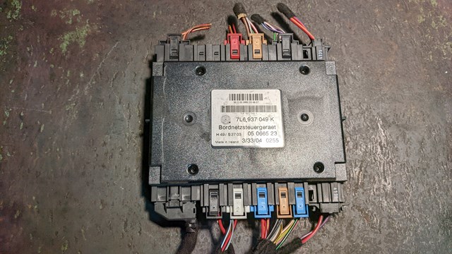 7L6937049K VAG Комп'ютер бортовий