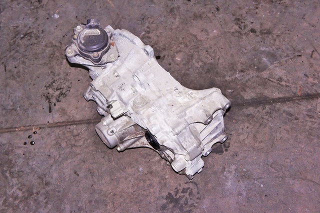 Купити 332513NF0A Nissan/Infiniti 