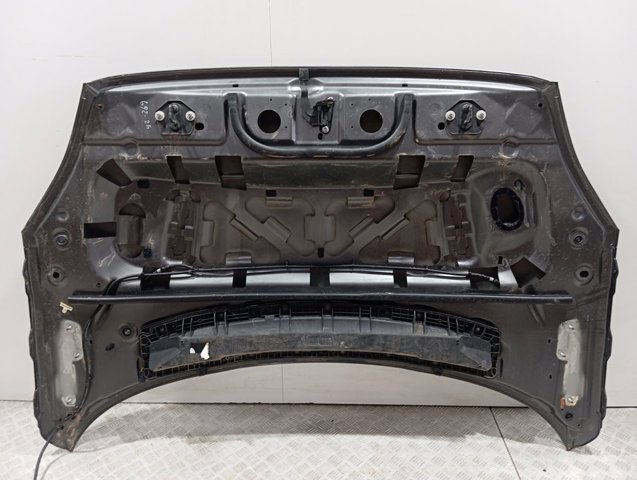J9C32104 Jaguar Капот