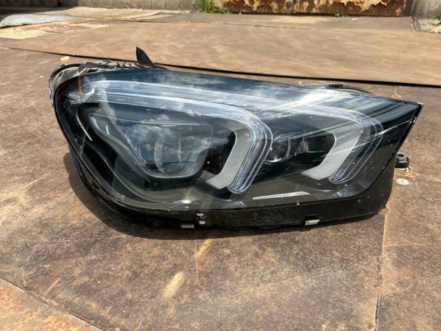 Фара правая Mercedes A1679064204 ціна, від 1140.00 USD