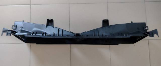 Повітроводи системи охолодження двигуна Tesla 105807300B ціна, від 121.74 USD