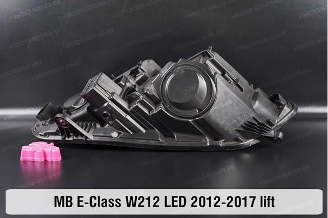 Фара права A2128202639 Mercedes