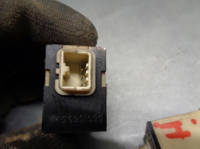 56010695AA Chrysler 
