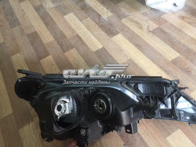 Фара Toyota 8117042592