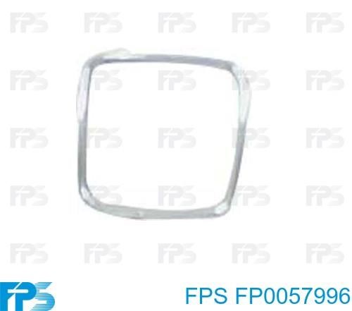 FP0057996 FPS Накладка решітки радіатора права
