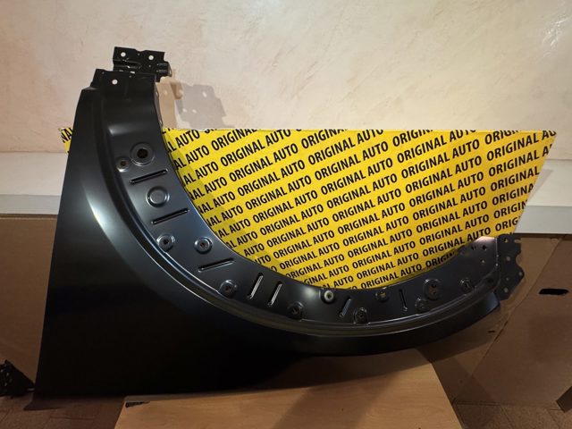 Ліве переднє крило Mazda DFR552210 ціна, від 153.88 USD