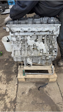 11002457989 BMW Мотор в зборі
