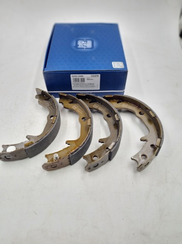 Колодки ручника / стоянкового гальма Q-fix Q0920395 ціна, від 17.88 USD