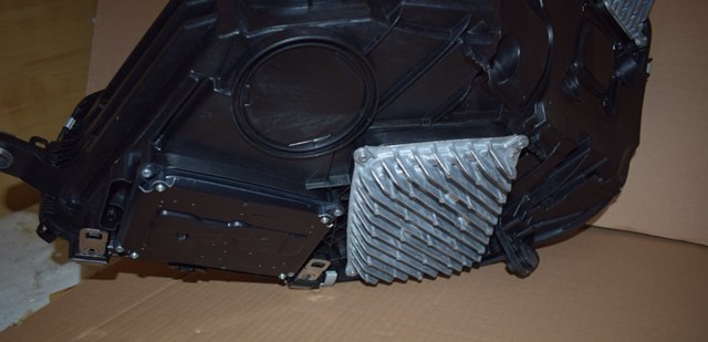 Купити A2239068405 Mercedes 
