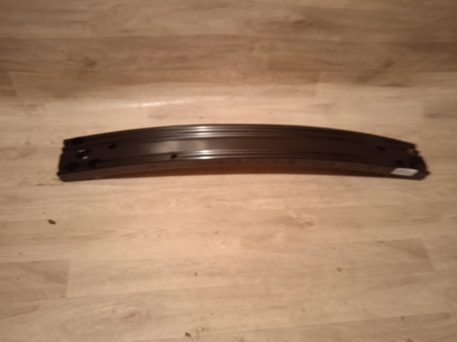 Шина бампера переднього Polcar 27X1073 ціна, від 52.27 USD