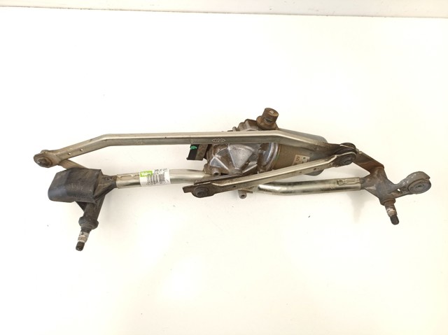 Двигун склоочисника лобового скла (трапеції) 54527211 Renault (RVI)