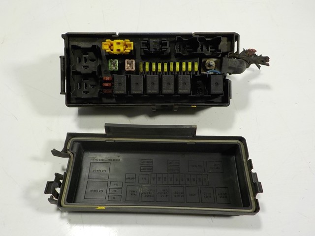  Chrysler 4692084AB ціна, від 11.67 USD