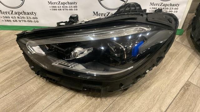 Фара Mercedes A2069062104