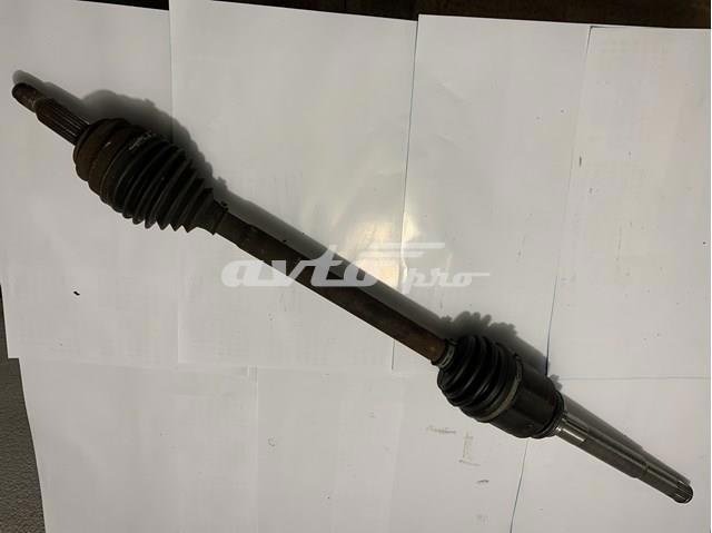 Піввісь права 5273438AG Chrysler