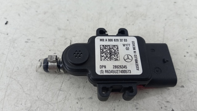 A0008203203 Mercedes 
