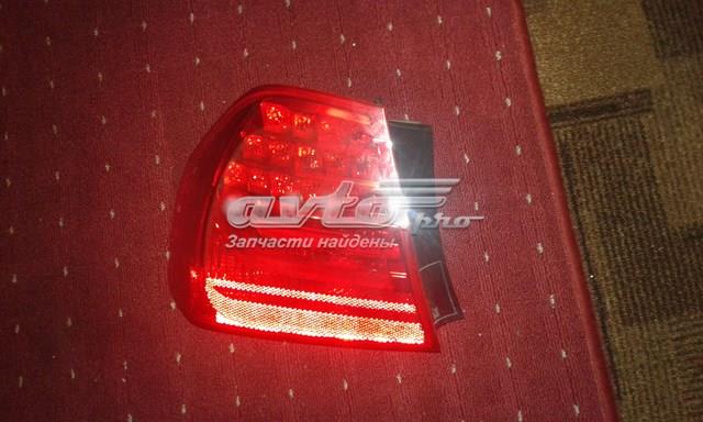 Стоп задній BMW 7289429