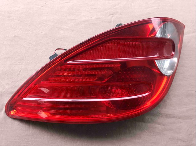 Mercedes A2518200464 ціна, від 69.46 USD