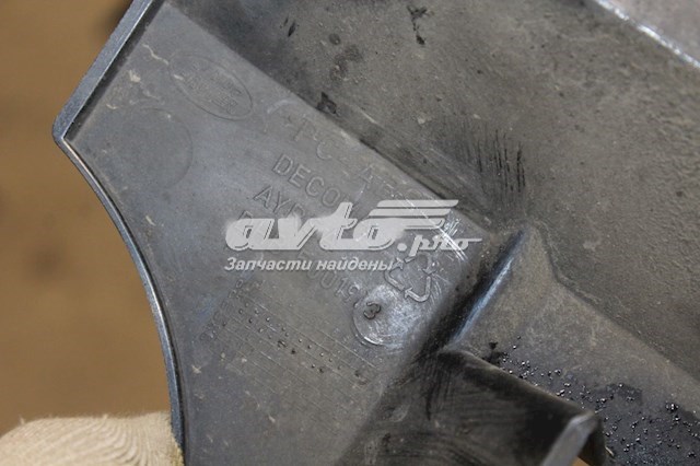 Облицювання радіатора Land Rover LR019657 ціна, від 256.57 USD