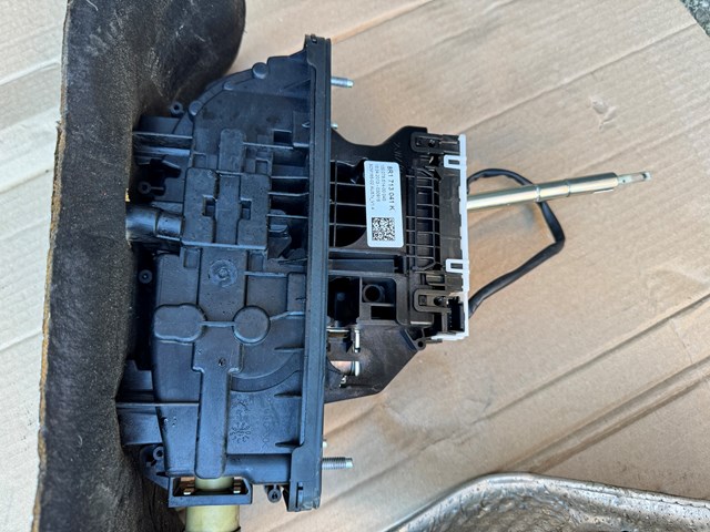  VAG 8R1713041K