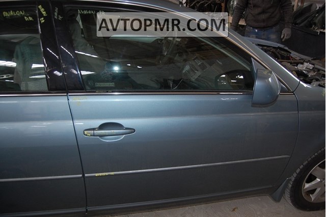 Двері передні, праві на Toyota Avalon (GSX30)