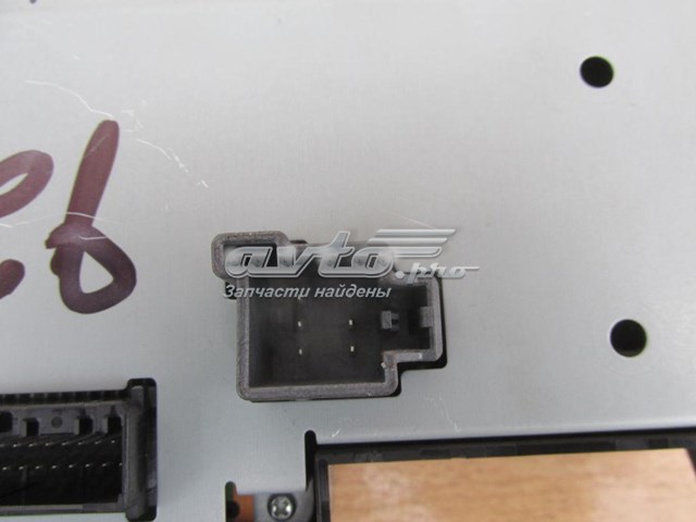 Купити BJ3214C239FC Land Rover 