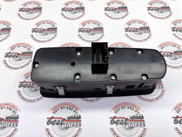 Купити 95861315613DML Porsche 
