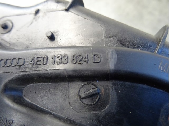  VAG 4E0133824D