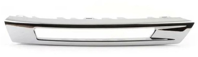 Накладка бампера переднього, права Mercedes A1668845422 ціна, від 38.00 USD