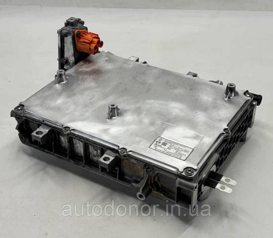 296A05MP0A Nissan/Infiniti Порт зарядки