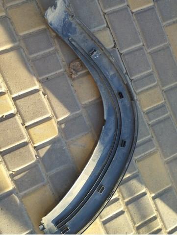 Молдинг задньої арки крила, правий Fiat/Alfa/Lancia 1307239070 ціна, від 23.09 USD