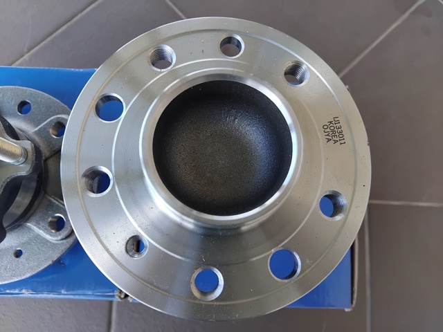 Маточини задніх коліс Iljin IJ133011 ціна, від 84.11 USD
