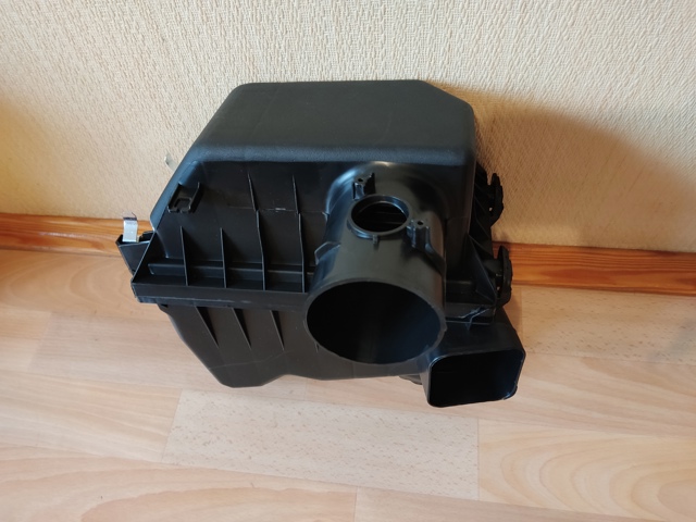 Корпус фільтра 1770025101 Toyota