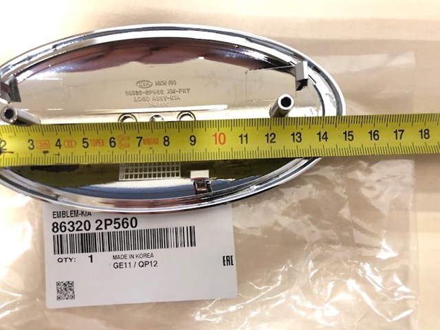 Емблема на решітку радіатора Hyundai/Kia 863202P560 ціна, від 42.44 USD