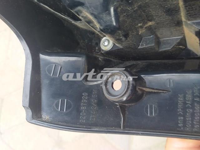 22087813 Mitsubishi Задня ліва фара