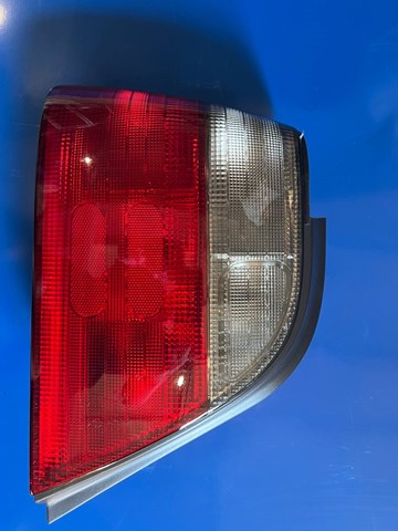 Задній правий стоп General Motors 96175587