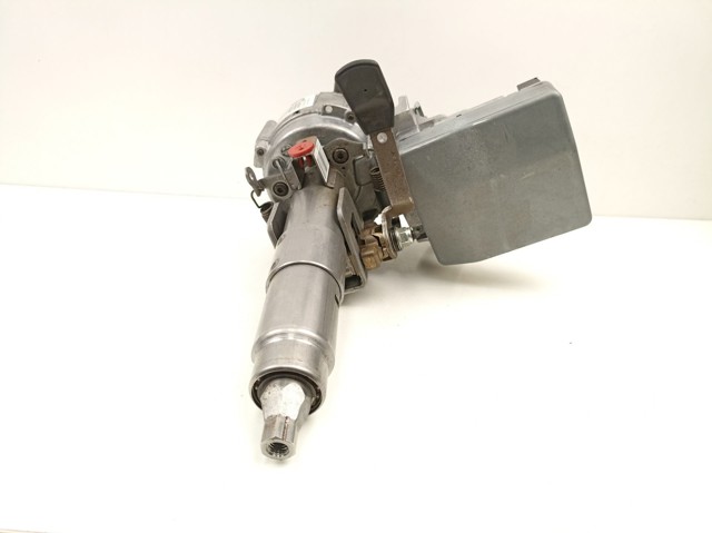  8V513C529JN Ford