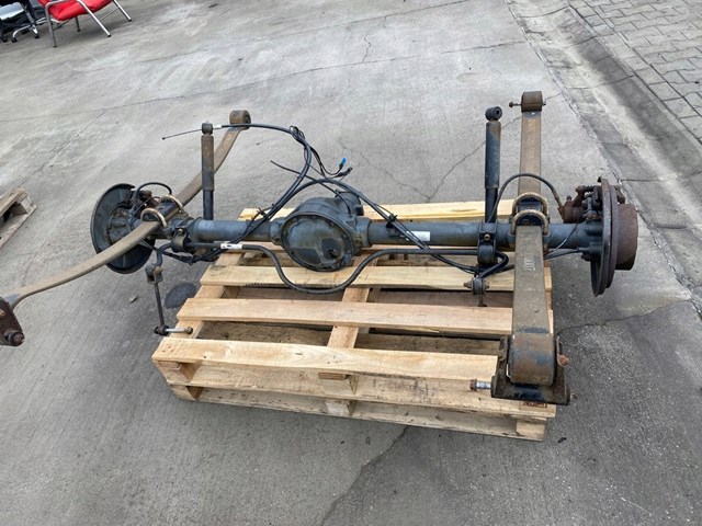 Міст задній в зборі A9063502401 Mercedes