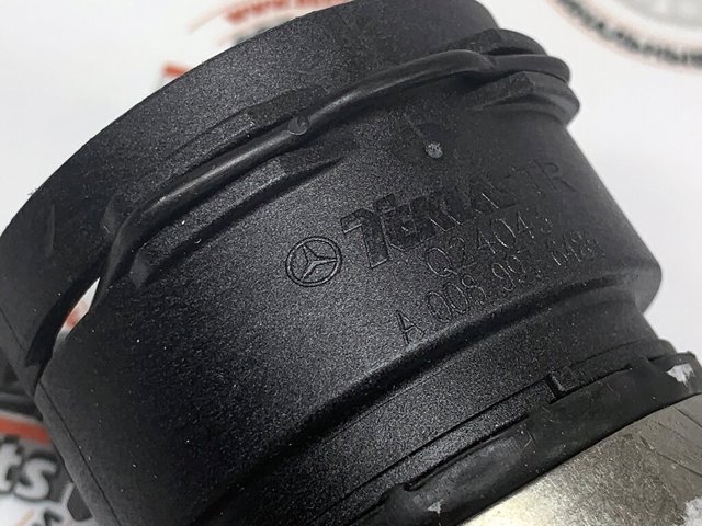 A2055018201 Mercedes Патрубок системи охолодження