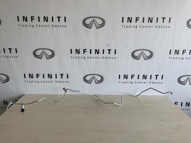 Купити 924405NA0B Nissan/Infiniti Шланг кондиціонера, від радіатора до випарника